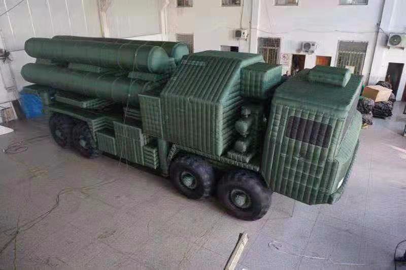 兴安军用小型导弹车
